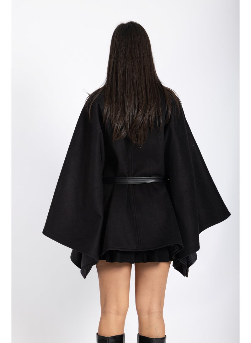 AMICI Black Cape - Image 4